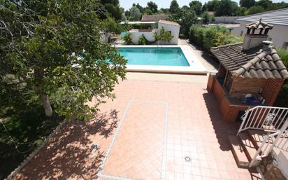 Piscina de Casa o xalet en venda en  Albacete Capital amb Aire condicionat, Jardí privat i Terrassa