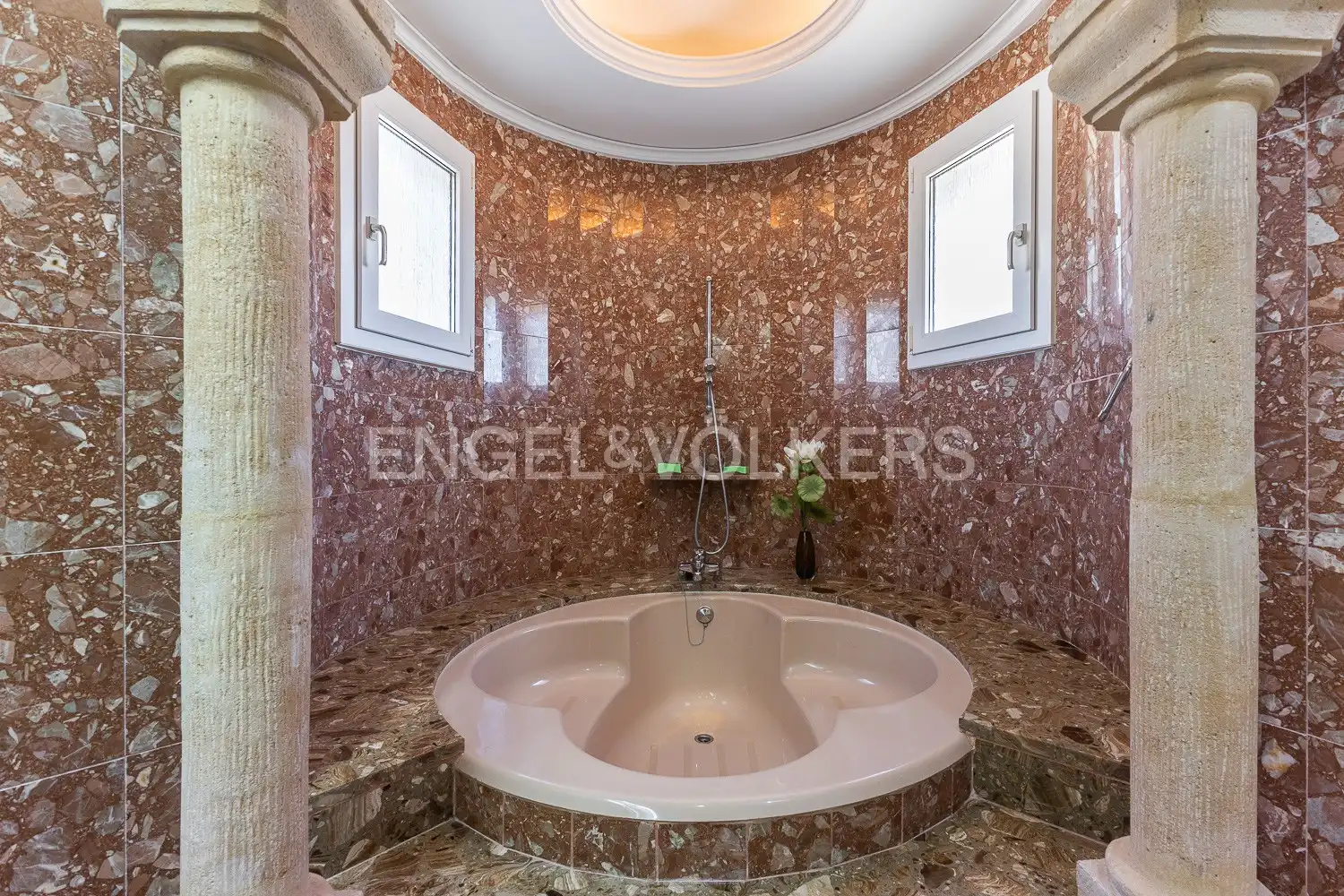Baño de Finca rústica en venta en Els Poblets con Aire acondicionado, Calefacción y Jardín privado