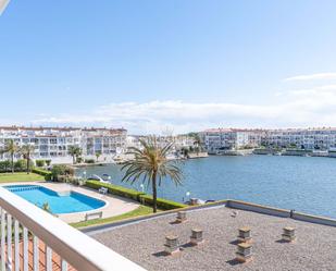 Bedroom of Flat for sale in Empuriabrava  with Air Conditioner, Terrace and Swimming Pool