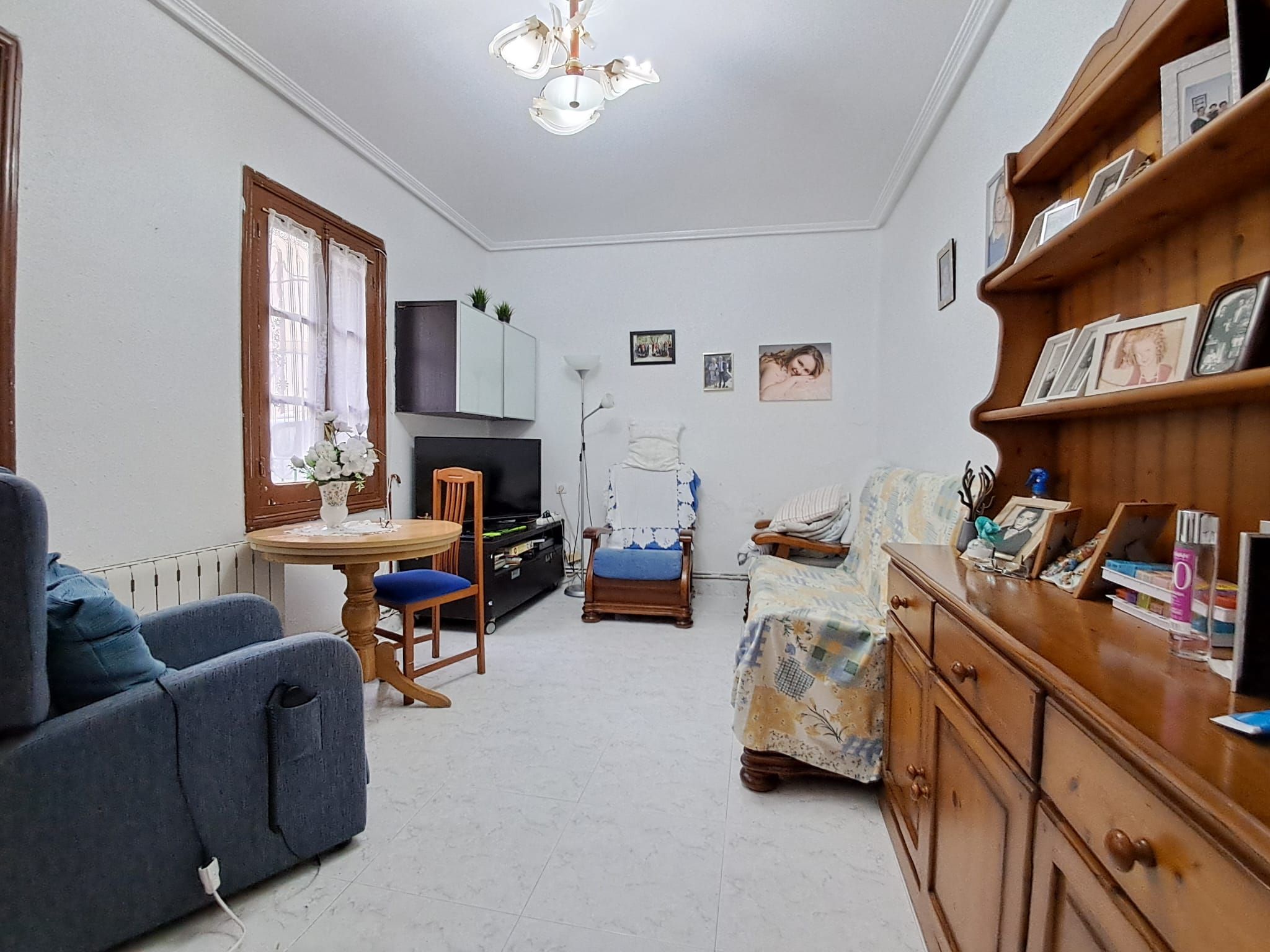 Living room of Single-family semi-detached for sale in Barakaldo   with Heating, Terrace and Furnished