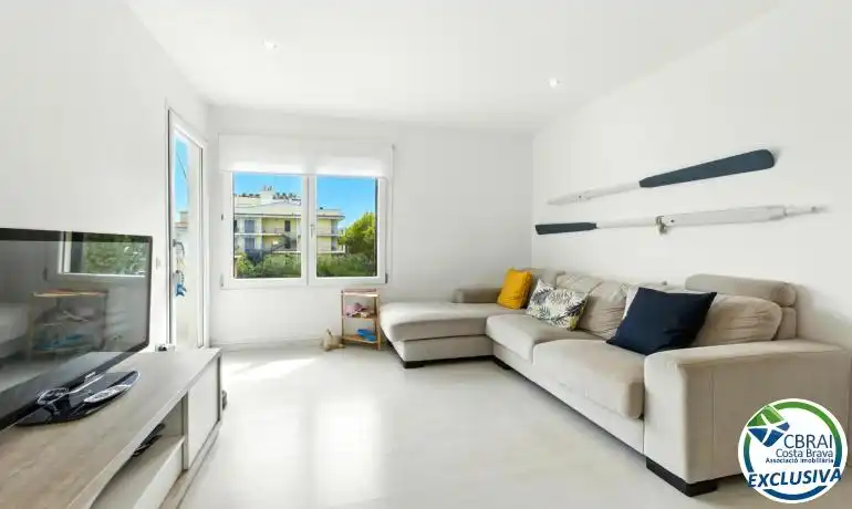 Apartment for sale in Carrer Port Empordà, imagen 8