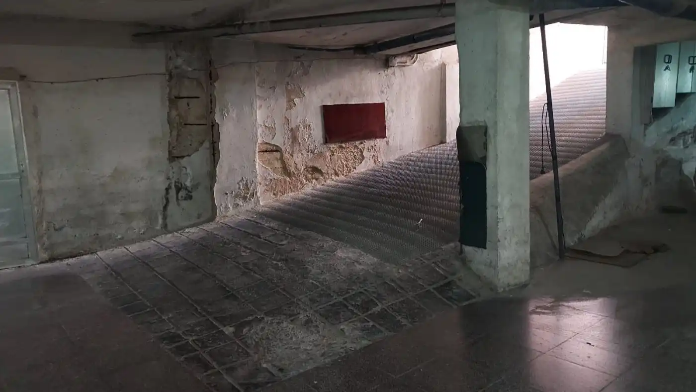Garaje grande en el centro pegada a plaza de toros, imatge 3