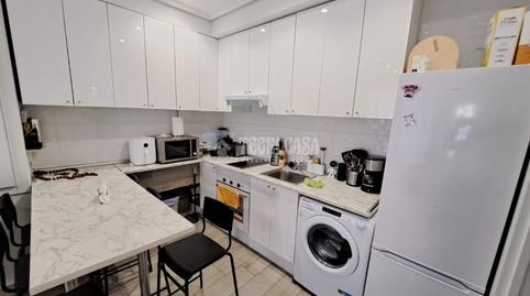 Foto 5 de Pis en venda a Reyes, Madrid