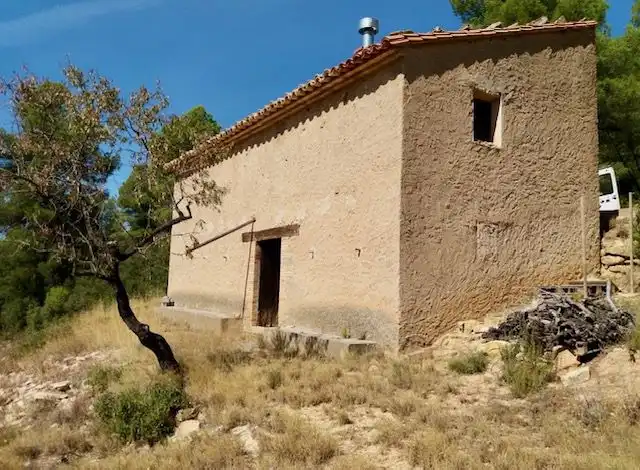 Terrenos y solares en venta en Valjunquera