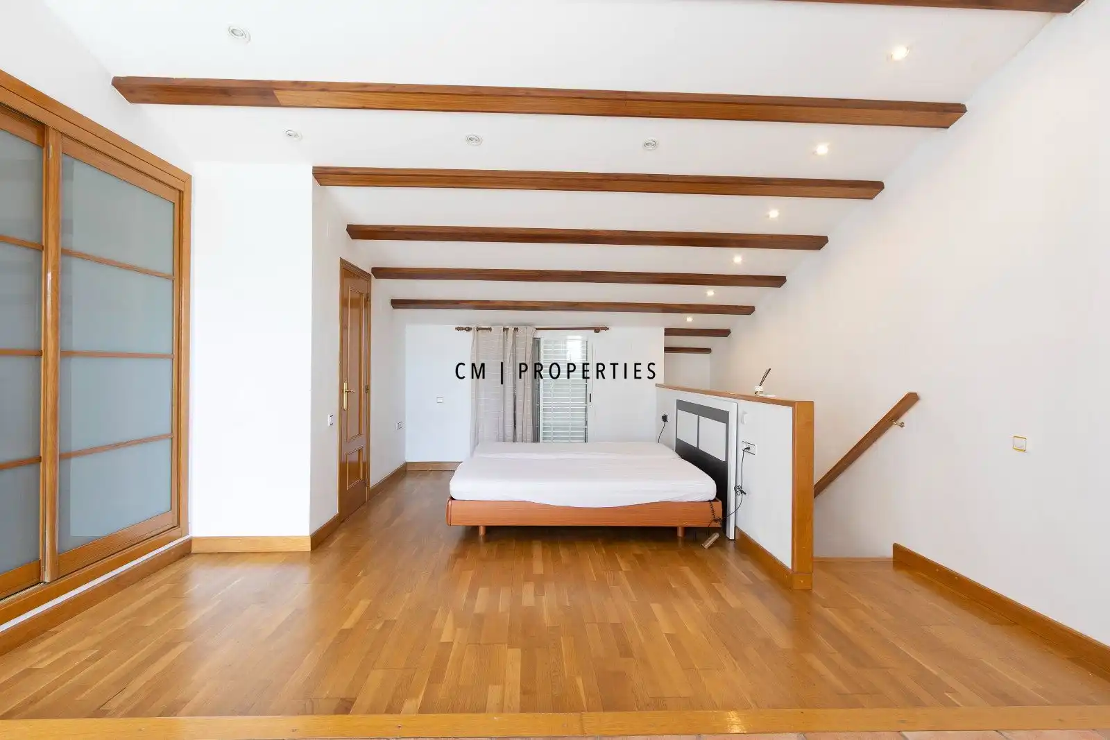 Schlafzimmer von Haus oder Chalet zur Miete in Manises mit Klimaanlage, Terrasse und Möbliert