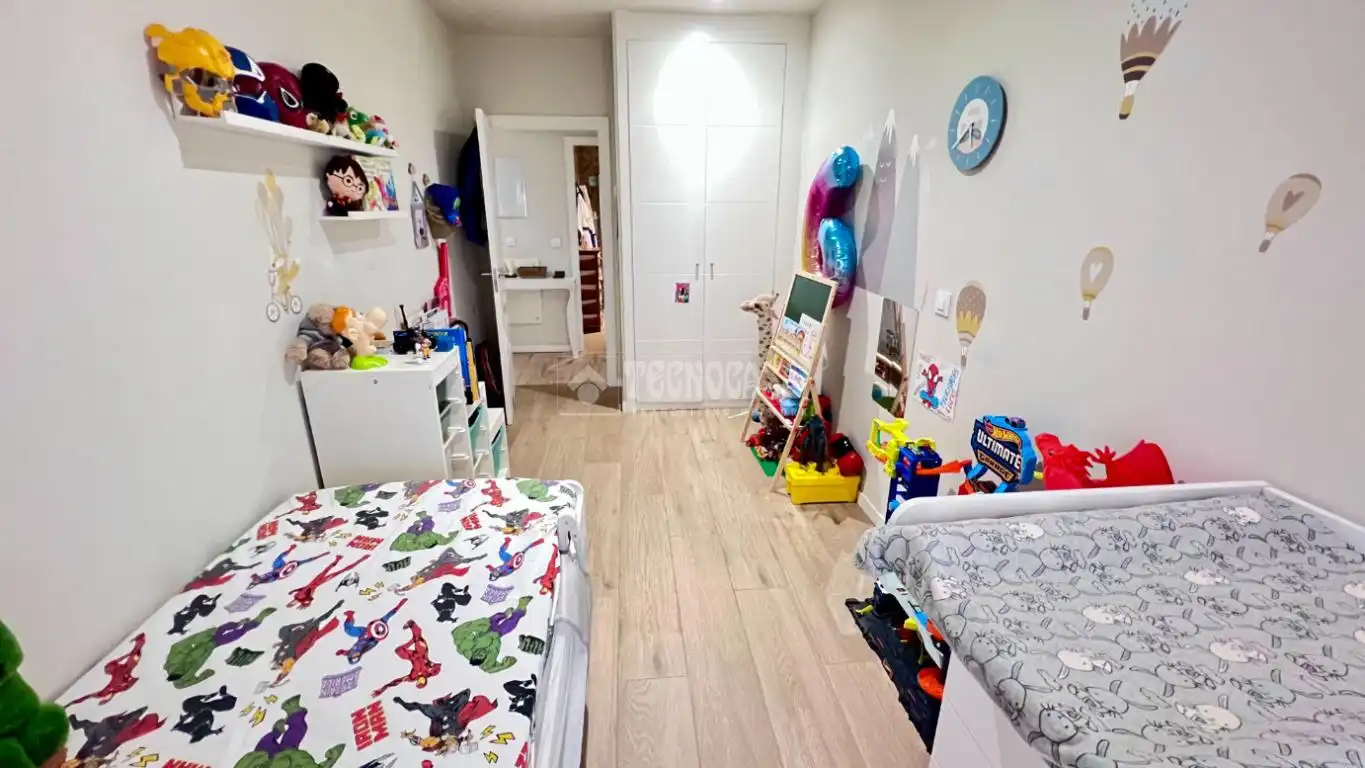 Bedroom of Flat for sale in Alcalá de Henares  with Air Conditioner, Heating and Terrace