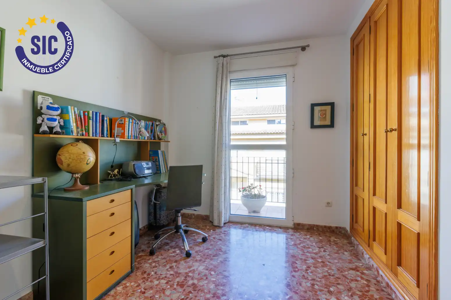 Dormitori de Casa o xalet en venda en L'Alcúdia de Crespins amb Aire condicionat, Terrassa i Balcó
