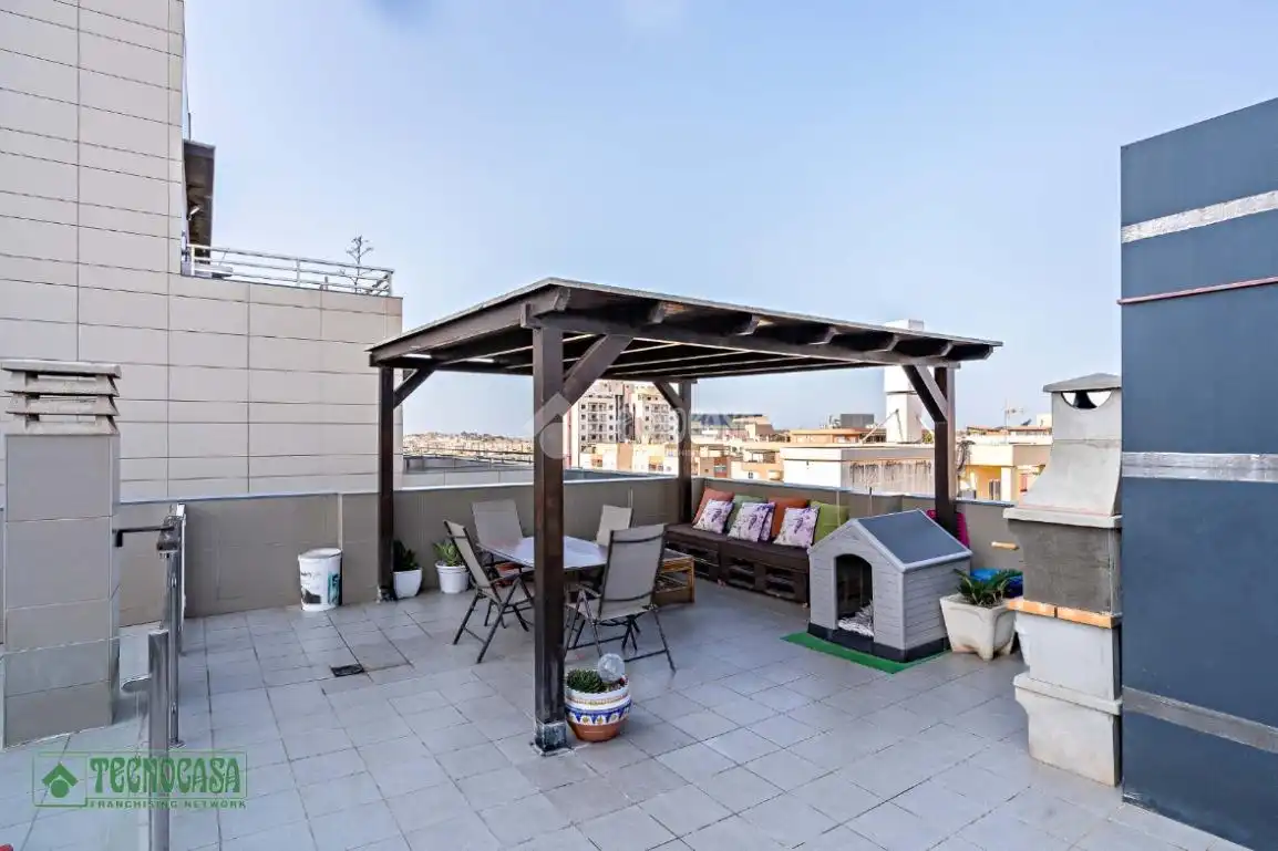 Terraza de Ático en venta en El Ejido con Aire acondicionado, Parquet y Balcón