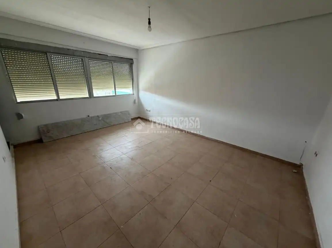 Casa adosada en venda a Dehesilla de Calamón - Campomanes