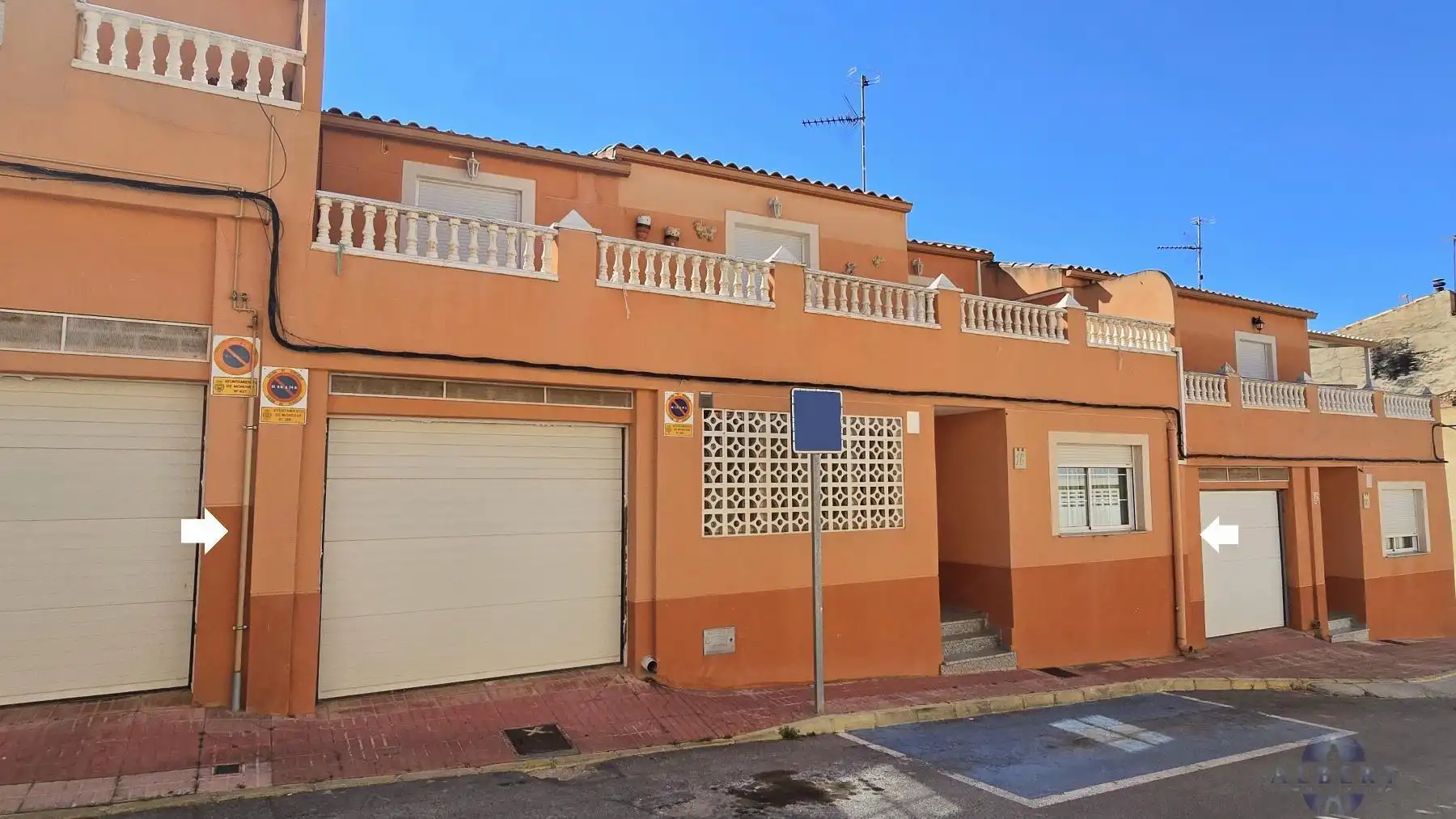 Vista exterior de Casa o chalet en venta en Monóvar  / Monòver con Aire acondicionado, Terraza y Trastero
