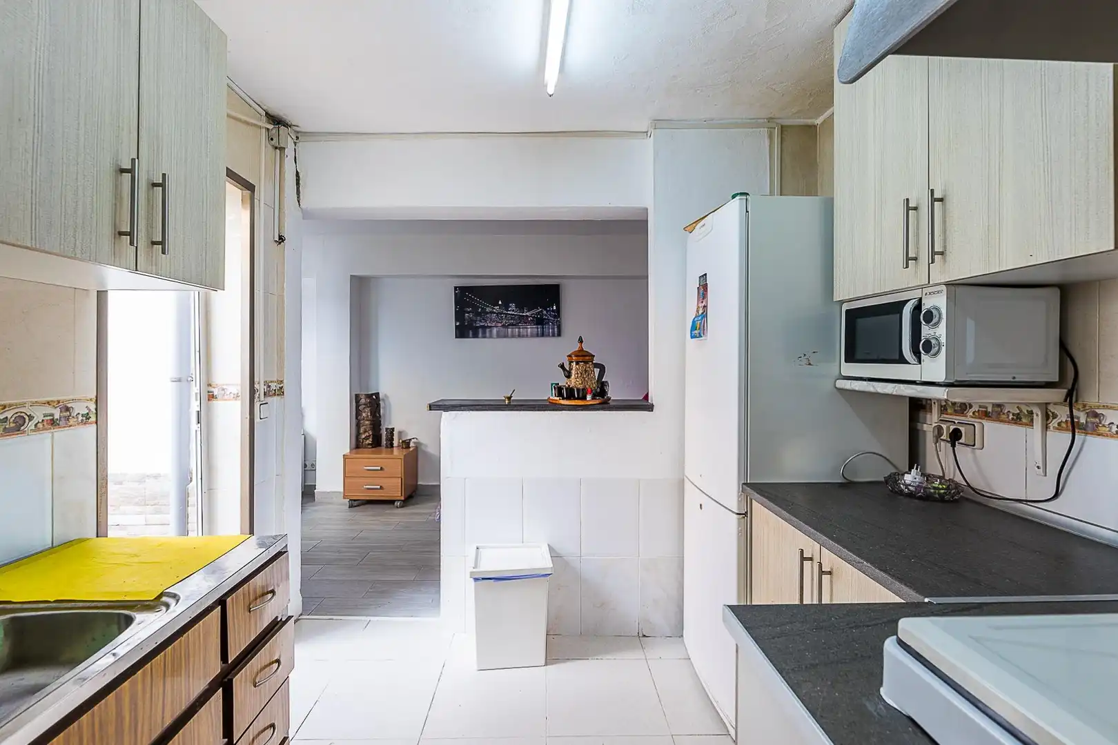 Küche von Erdgeschoss zum Verkauf in  Palma de Mallorca mit Klimaanlage, Terrasse und Abstellraum