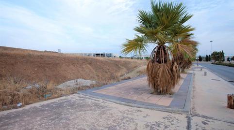 Foto 2 de Terreny industrial en venda a Calle Beatriz Núñez, Renfe - Bulevar 1ª y 2ª Fase,  Jaén Capital