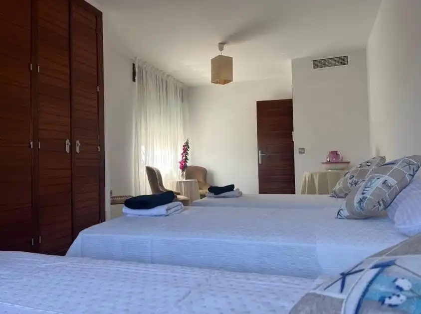 Dormitori de Casa o xalet en venda en Córdoba amb Aire condicionat, Jardí privat i Terrassa