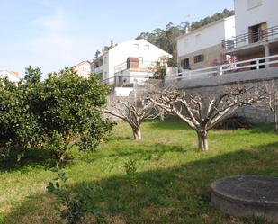 Jardí de Casa o xalet de lloguer en Sanxenxo amb Terrassa i Balcó