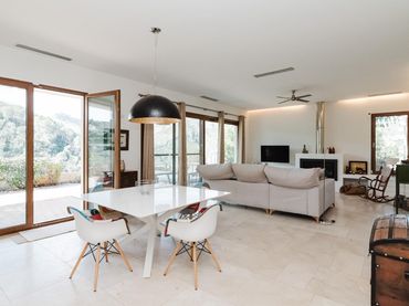 Detached house with balcony for sale in Urbanizacion de la Serreta 3