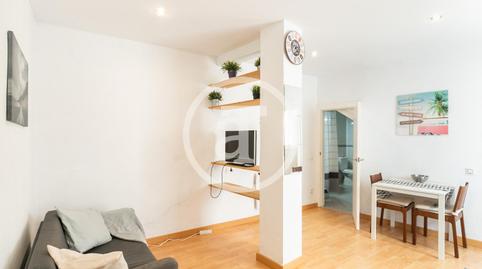 Foto 2 de Piso de alquiler en Carrer de Melcior de Palau, Sants, Barcelona