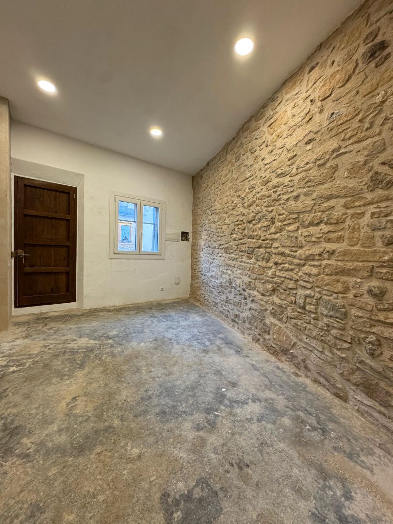 Local de lloguer en Sant Julià de Vilatorta