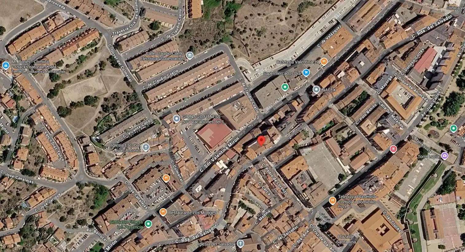 Vista exterior de Pis en venda en Plasencia