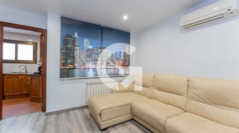 Foto 4 de Pis en venda a Cl Ermengol Goula, La Gavarra, Cornellà de Llobregat