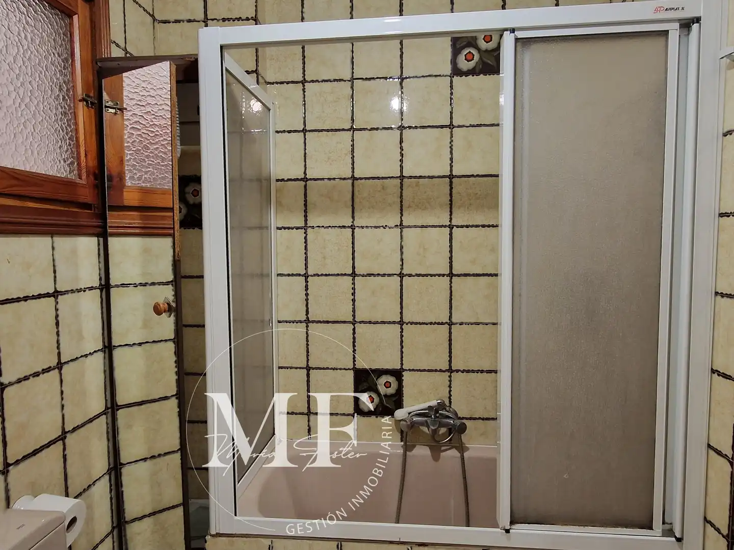 Bathroom of Flat for sale in El Campello  with Air Conditioner, Terrace and Storage room