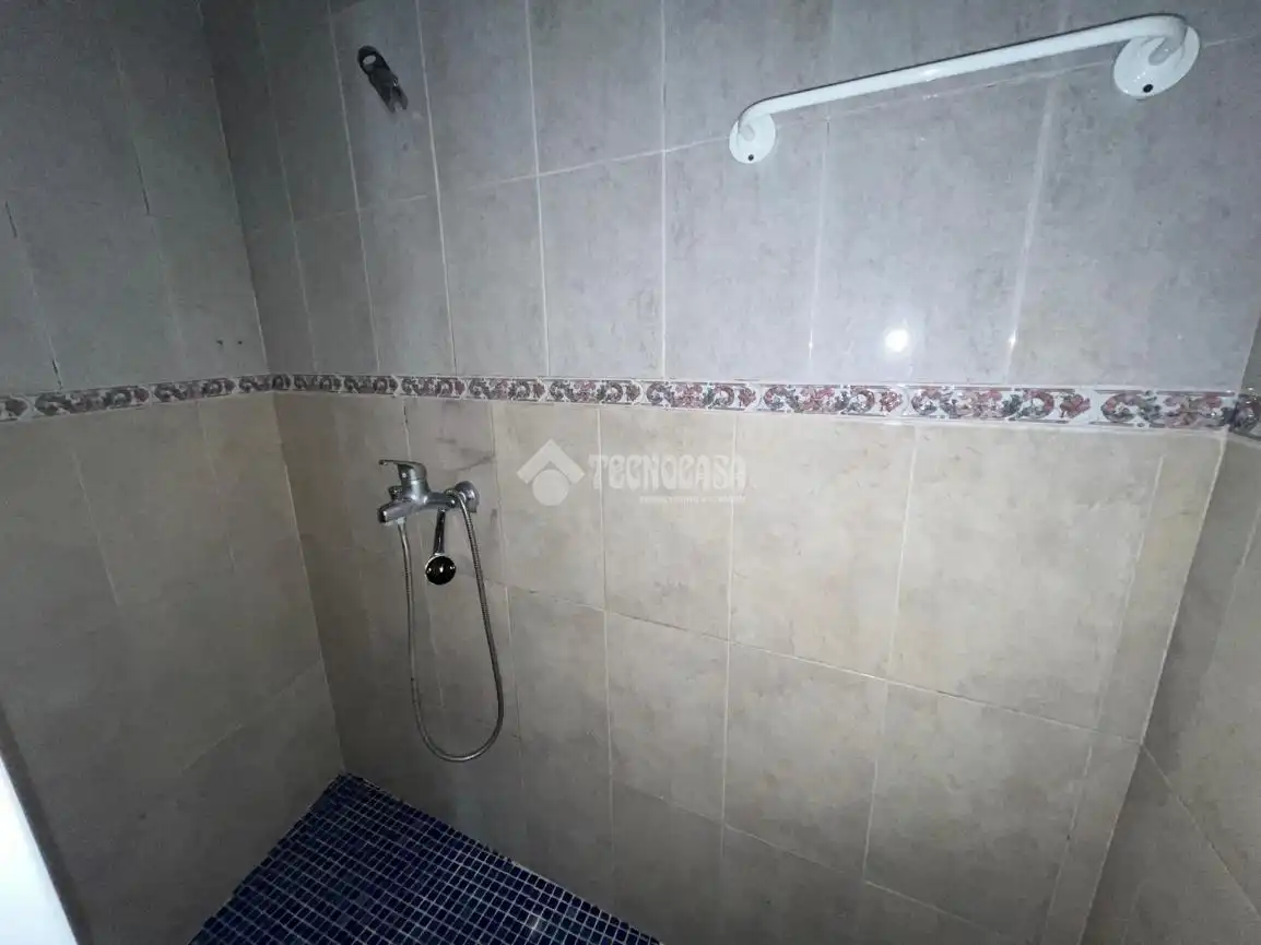 Casa aparellada en venda a La Banda - Campo de Fútbol, imagen 8