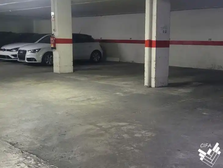 Einzelparkplatz zur Miete in Calle de Joanot Martorell, imagen 9