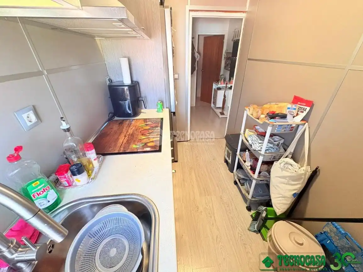 Küche von Wohnung zum Verkauf in Arenas de San Pedro mit Klimaanlage und Heizung