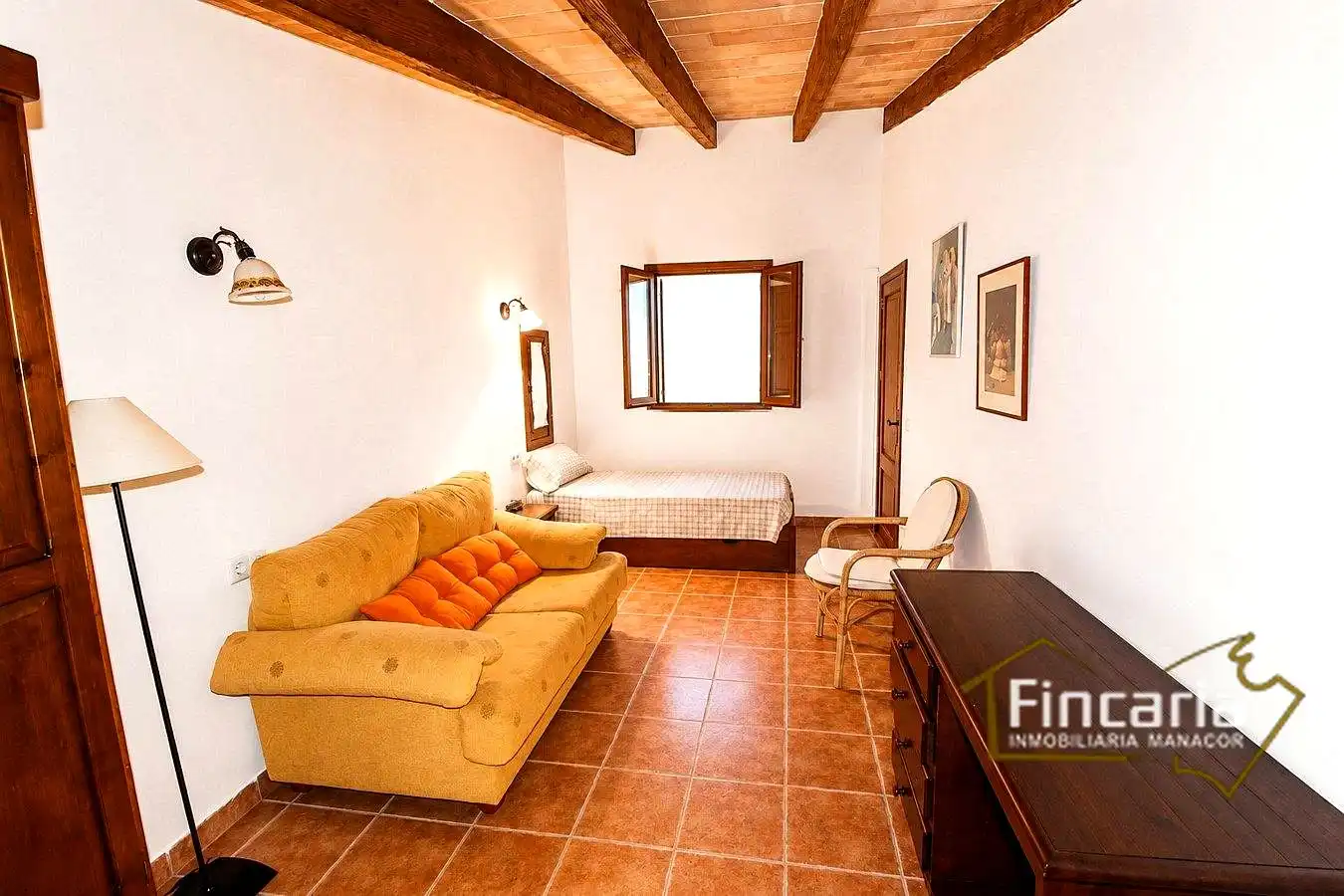 Living room of Country homes for sale in Manacor  with Air Conditioner, Private garden and Terrace
