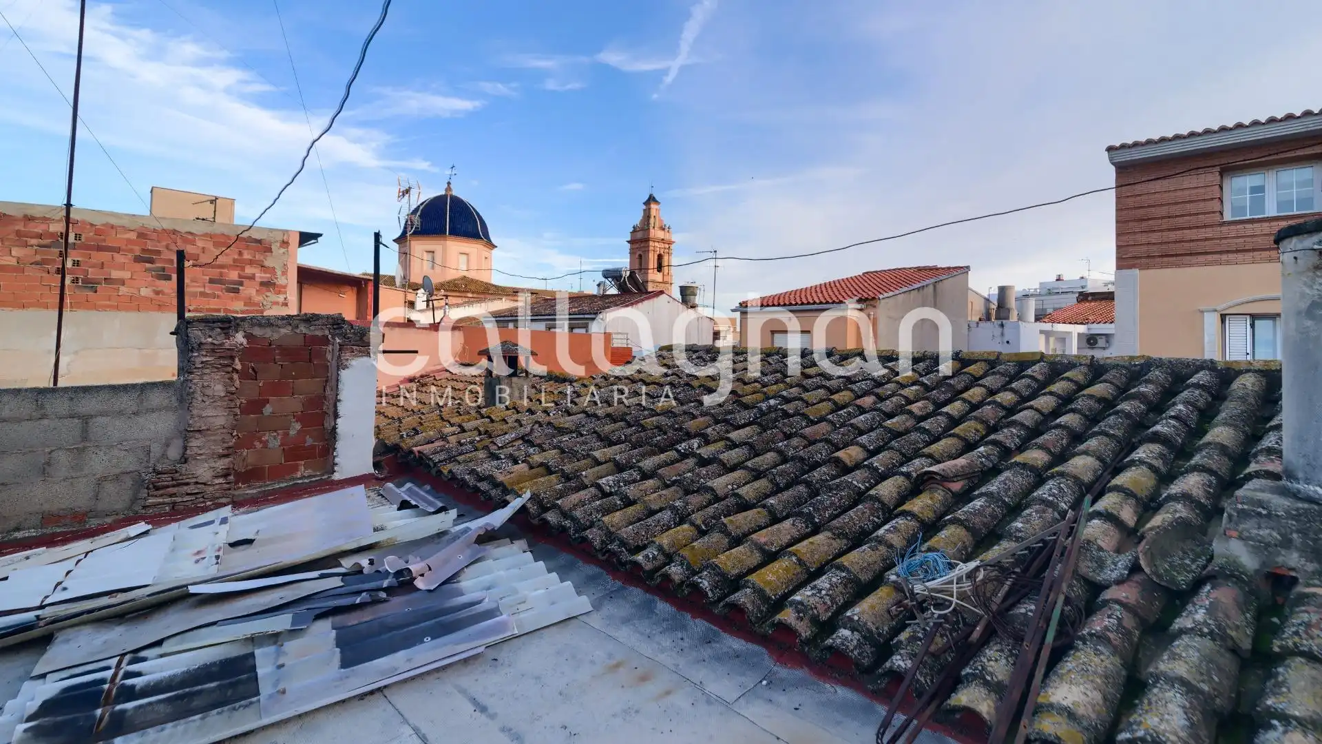 Vista exterior de Casa adosada en venta en Chilches / Xilxes