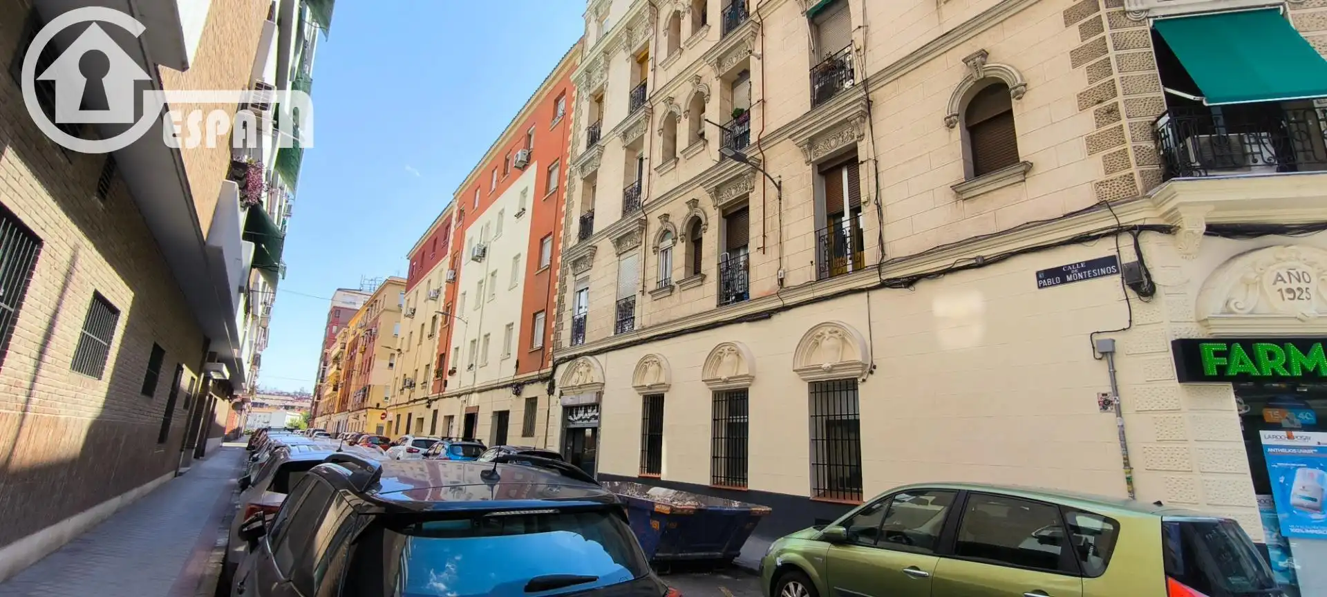 Vista exterior de Pis en venda en Madrid amb Calefacció