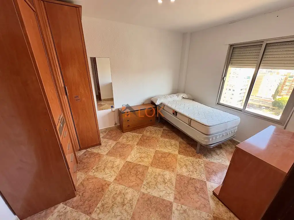Bedroom of Flat for sale in Málaga