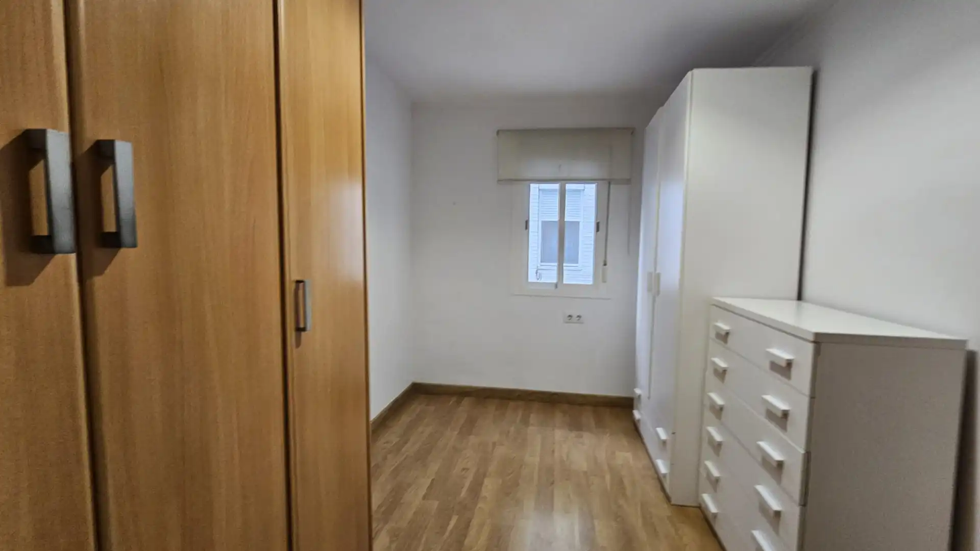 Dormitori de Pis en venda en Cádiz amb Aire condicionat i Terrassa