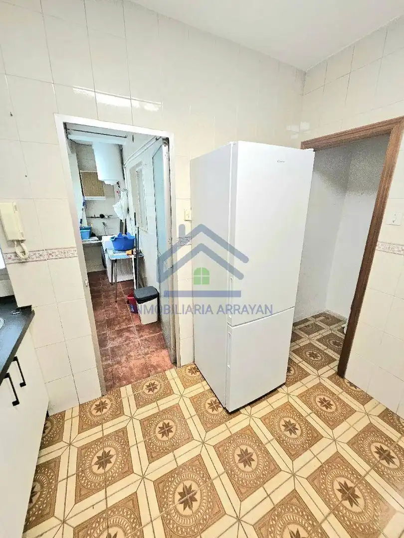 Cocina de Piso en venta en Granada con Terraza y Amueblado