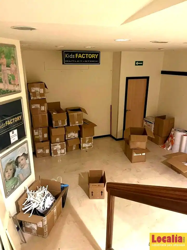 Local comercial en alquiler en Mayor, imagen 12