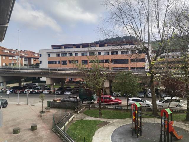Piso en Alquiler en Renedo