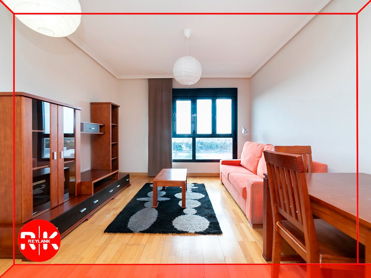 Living room of Flat for sale in Coslada  with Air Conditioner, Heating and Storage room