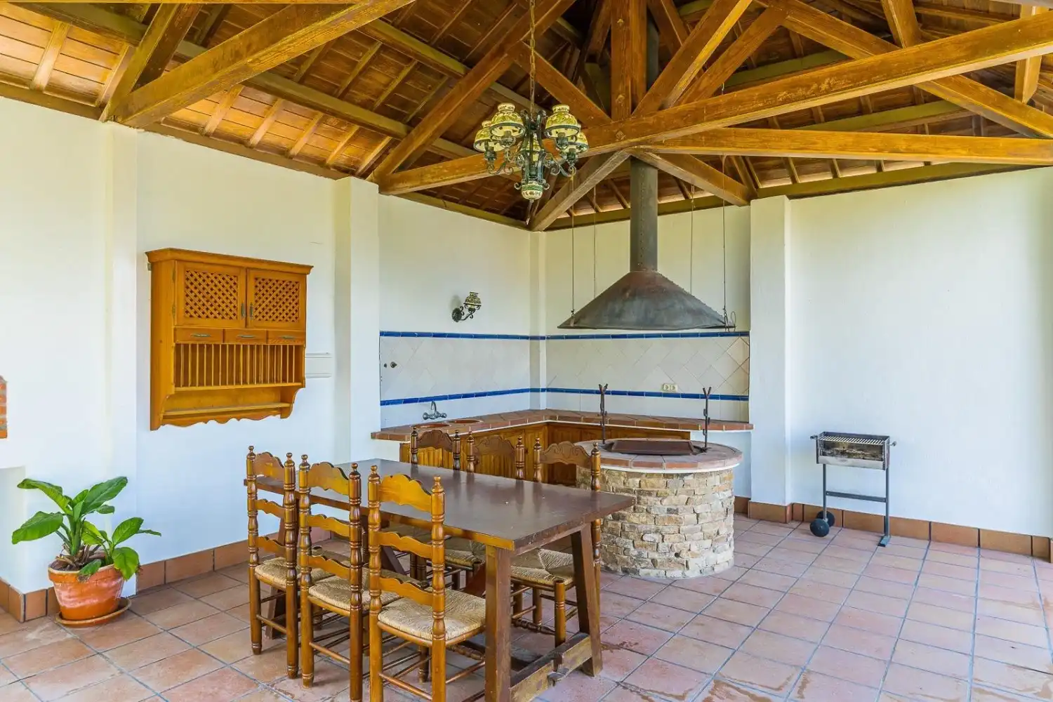 Houses for sale in Chiclana de la Frontera  with Air Conditioner, Private garden and Storage room
