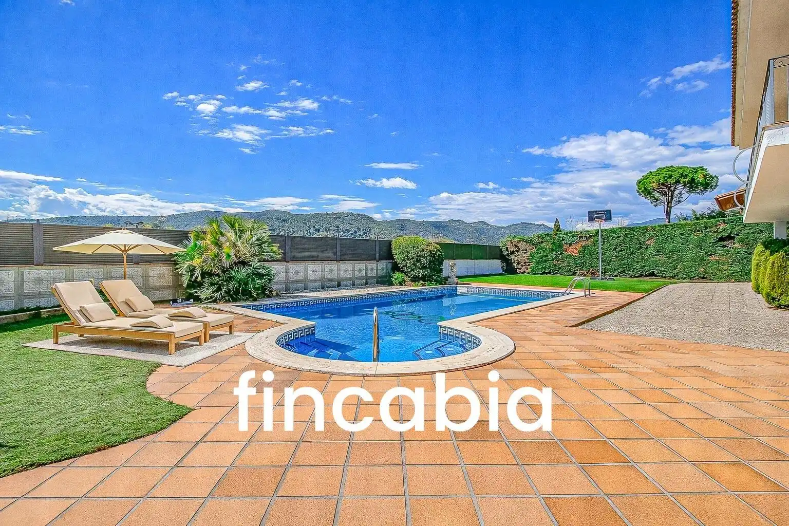 Piscina de Casa o xalet en venda en Santa Coloma de Farners amb Aire condicionat, Calefacció i Jardí privat