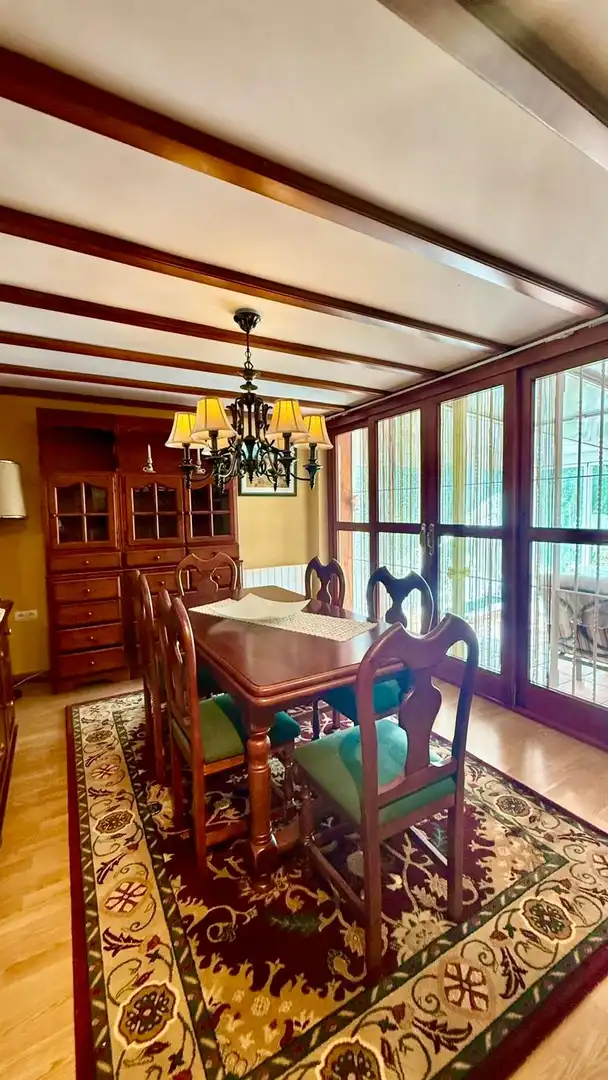 Comedor de Casa o chalet en venta en Siete Aguas con Jardín privado, Terraza y Alarma