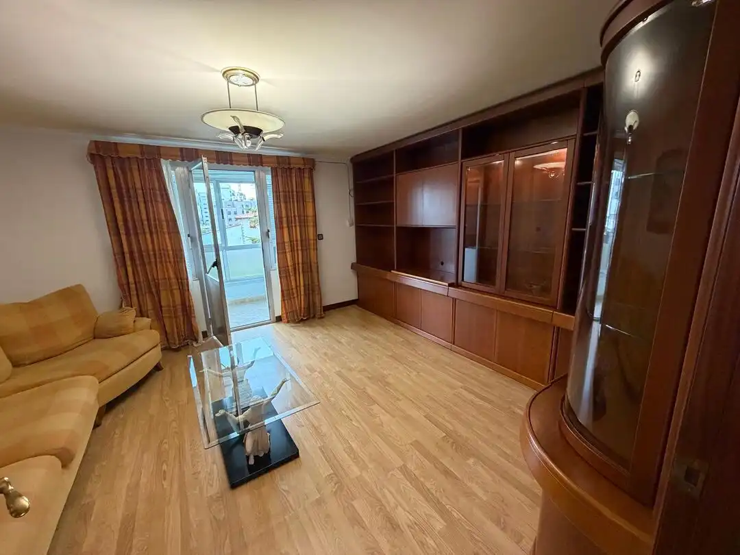 Sala de estar de Piso en venta en Vitoria - Gasteiz con Calefacción, Terraza y Trastero