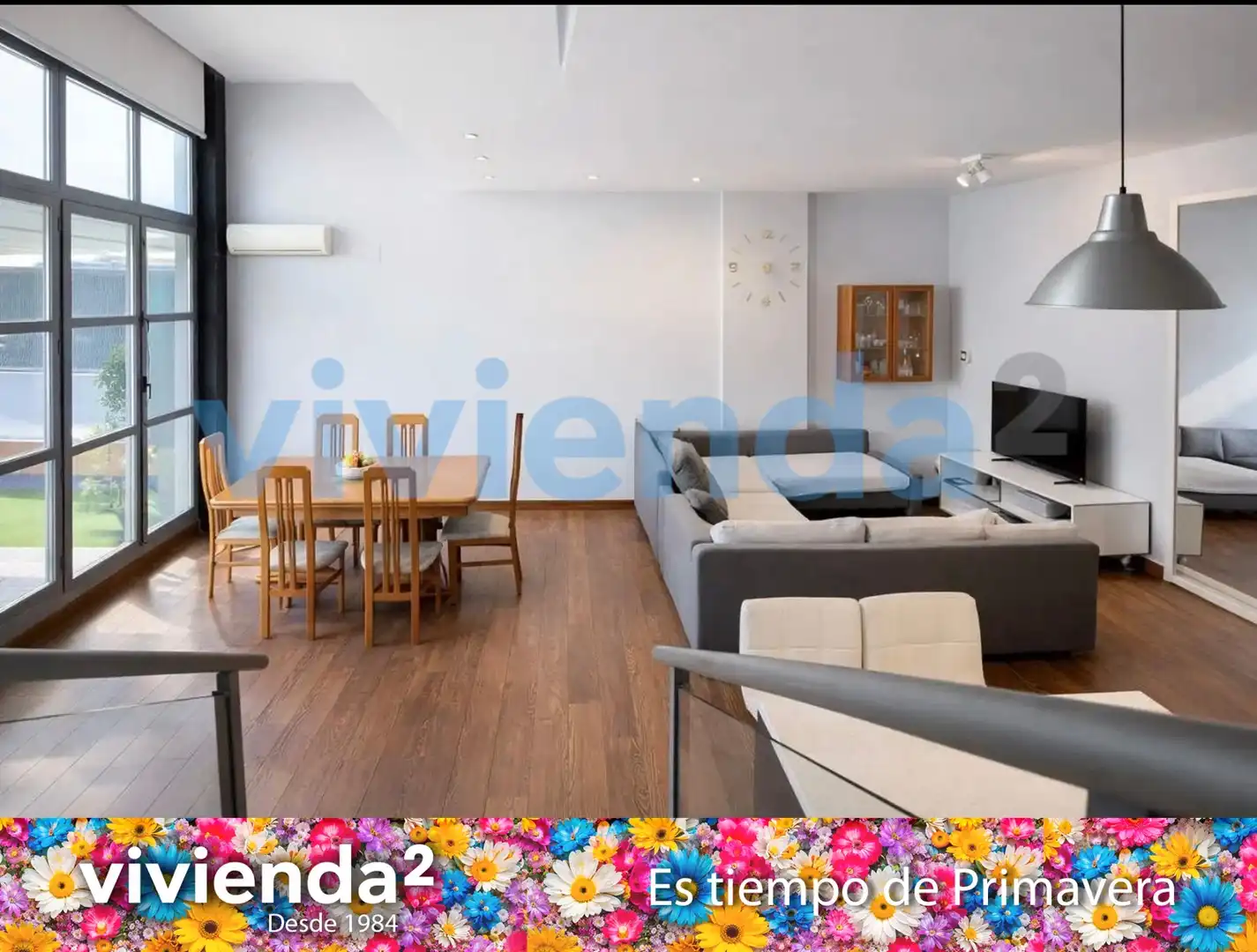 Living room of Commercial properties for sale in  Madrid Capital  with Air Conditioner, Heating and Terrace