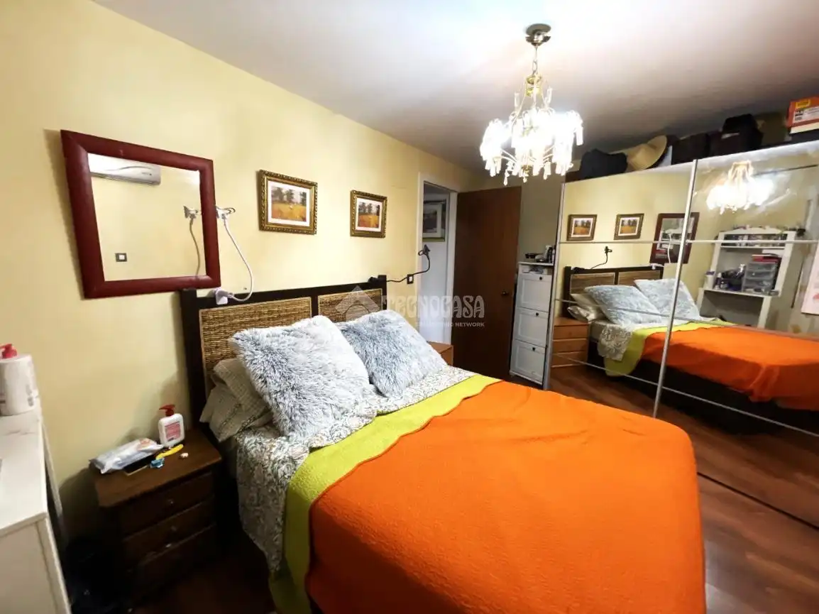 Habitación de Casa adosada en venta en Villalbilla con Jardín privado y Terraza