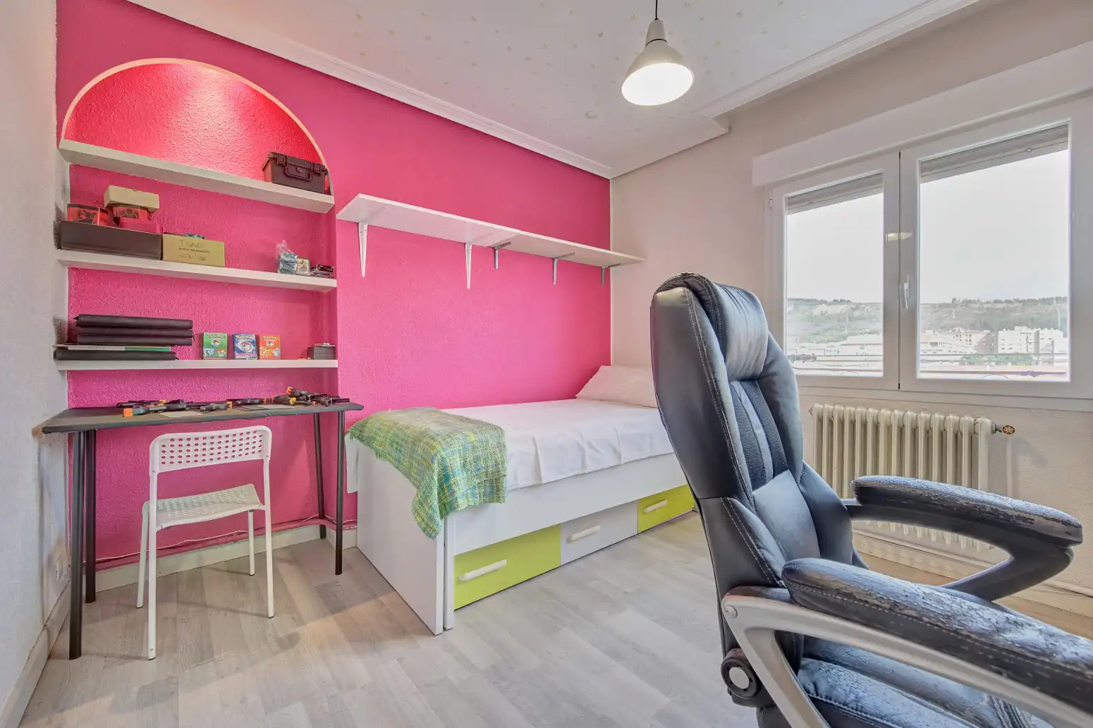Habitación de Piso en venta en  Pamplona / Iruña con Calefacción y Parquet