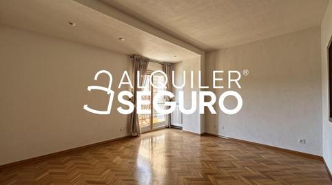 Photo 4 of Flat to rent in Pablo Picasso, Golf - El Carralero, Madrid