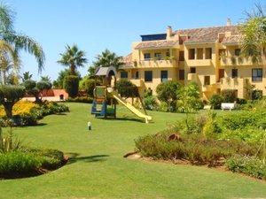 Foto 3 de Apartament en venda a Calle Alberca, 4, Bel - Air, Estepona