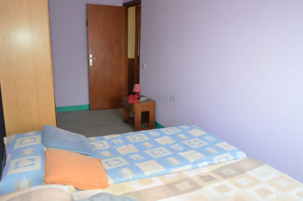 Habitación de Casa adosada en venta en Santiago de Compostela  con Calefacción y Jardín privado