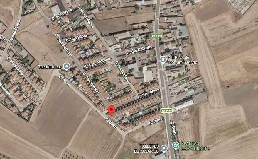 Casa aparellada amb jardí en venda a El Casar de Escalona, imagen 3
