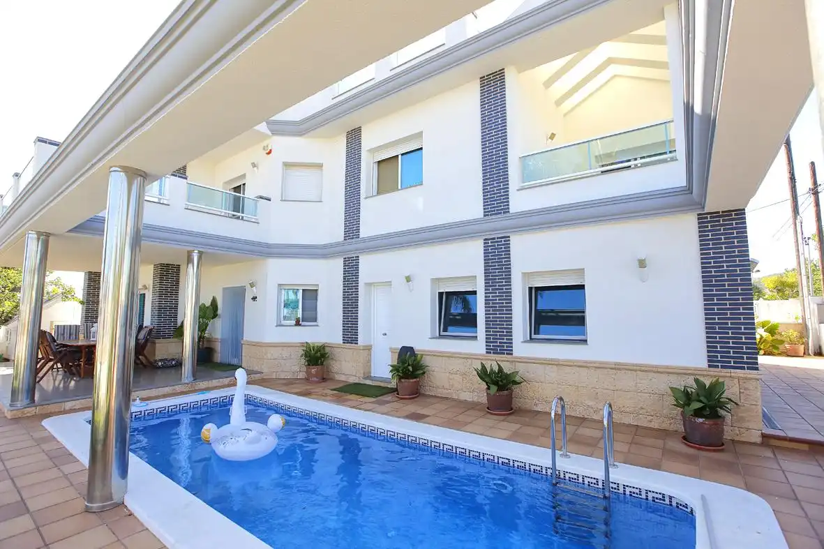 Piscina de Casa o chalet en venta en Alcanar