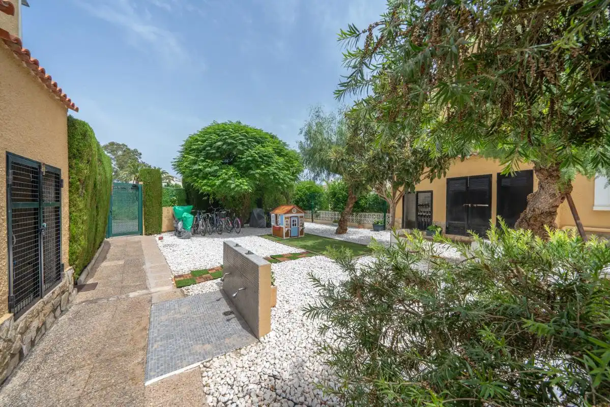 Garden of Flat for sale in Dénia  with Air Conditioner and Heating