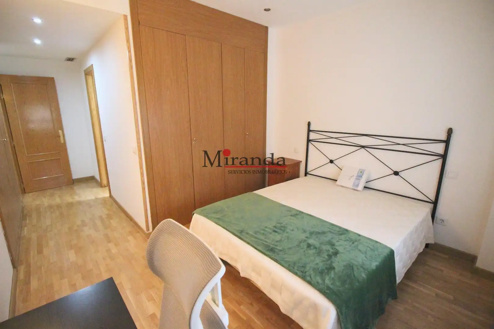 Habitación de Piso de alquiler en Alcorcón con Aire acondicionado, Calefacción y Parquet